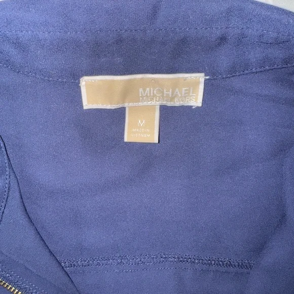 Michael Kors Navy Zipper-Down Blouse. Size Medium - Picture 2 of 4